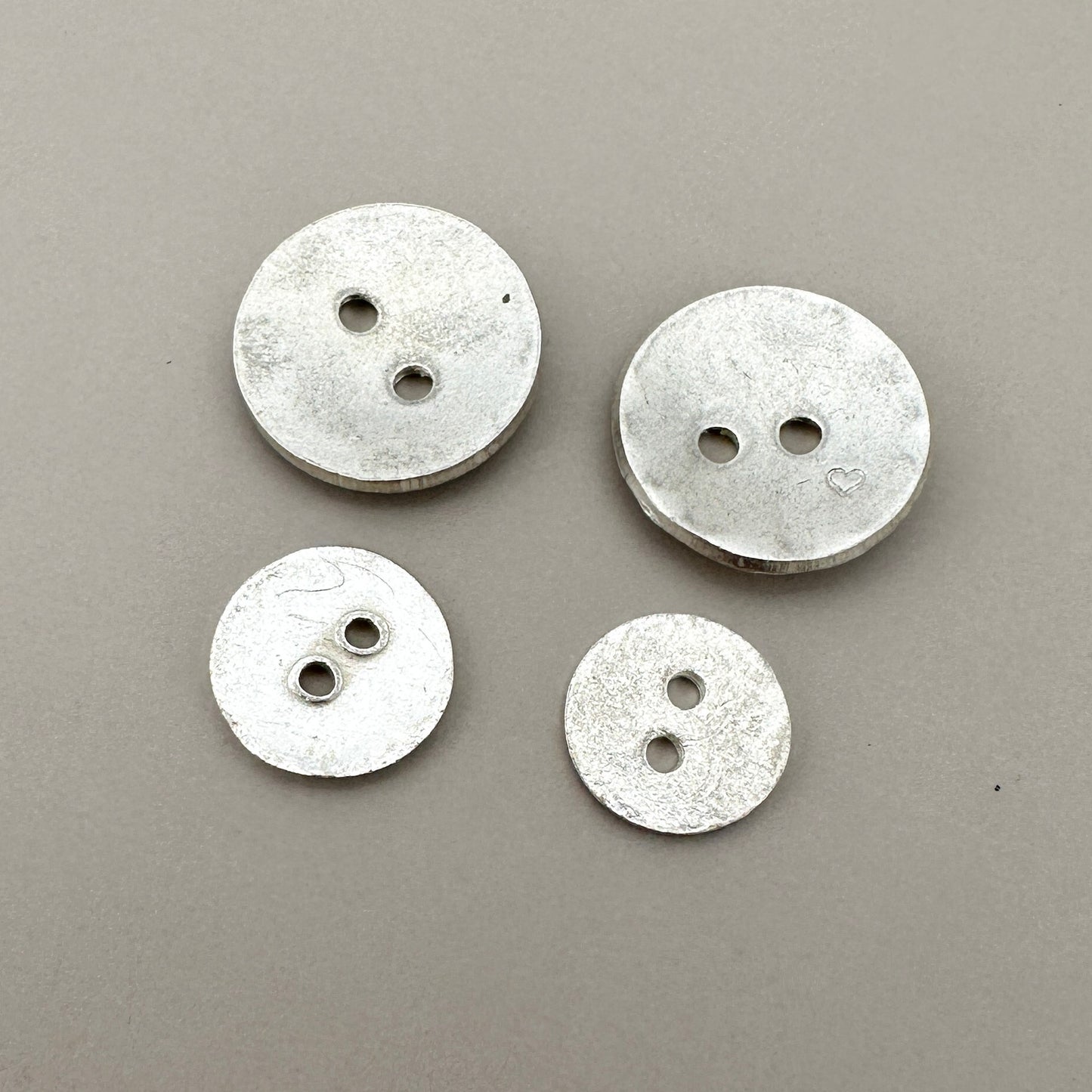 2-Hole Button 10mm Silver (Thai Silver) - 1 pc. (M1858)