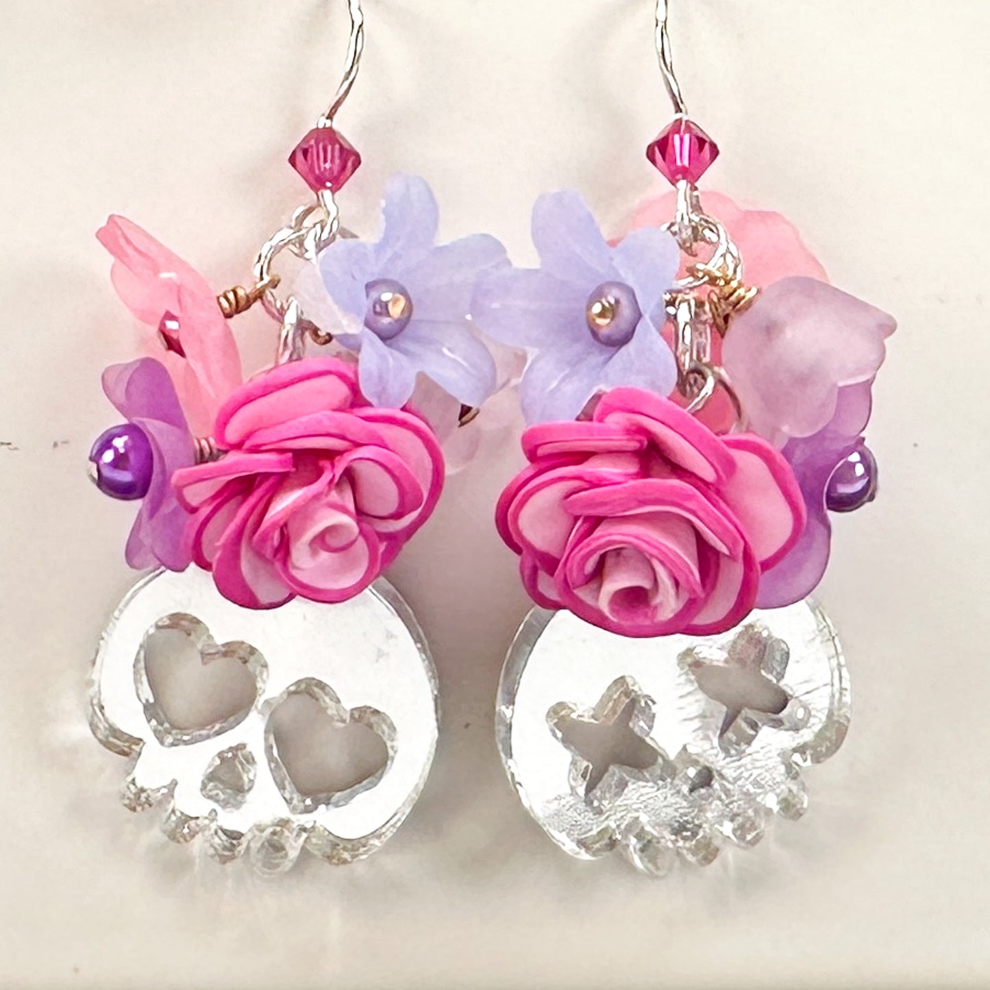 Even MORE Halloween Earrings - 1 pair (J283)