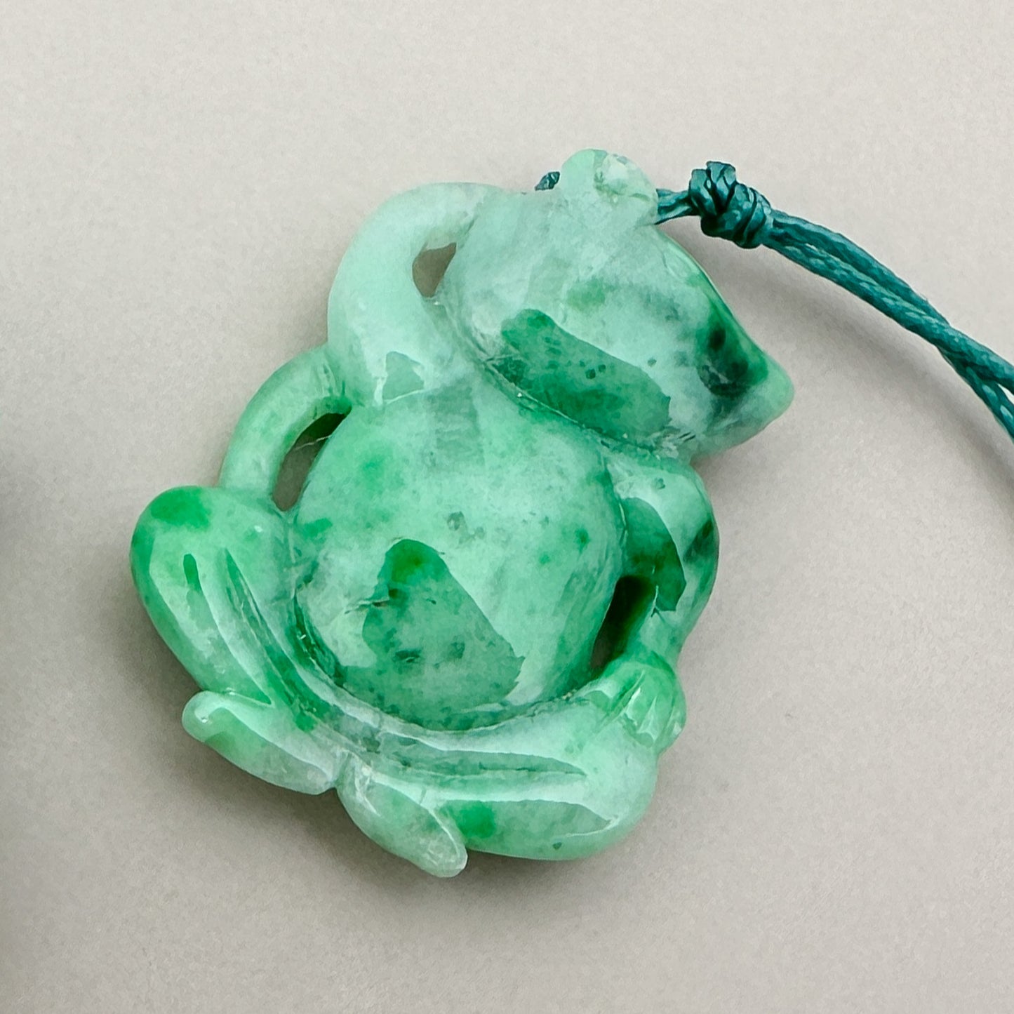 Green Jade Mouse/Rat 13x24mm Carved Pendant - 1 pc. (P2942)