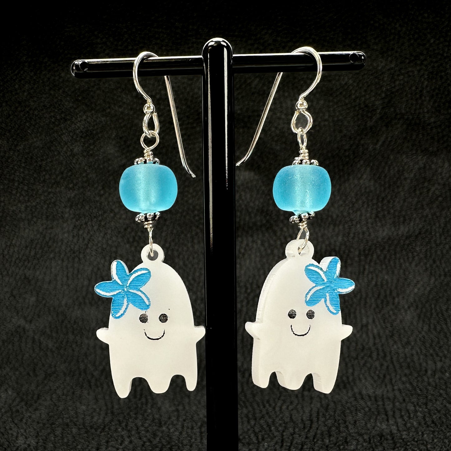 Boo-tiful Ghost or Bat Acrylic Jewelry - 1 pair (J282)