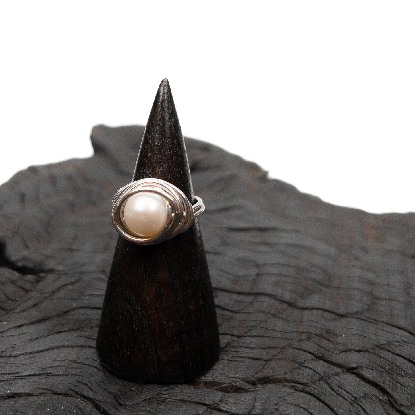 Anna's Pearl Hug Ring