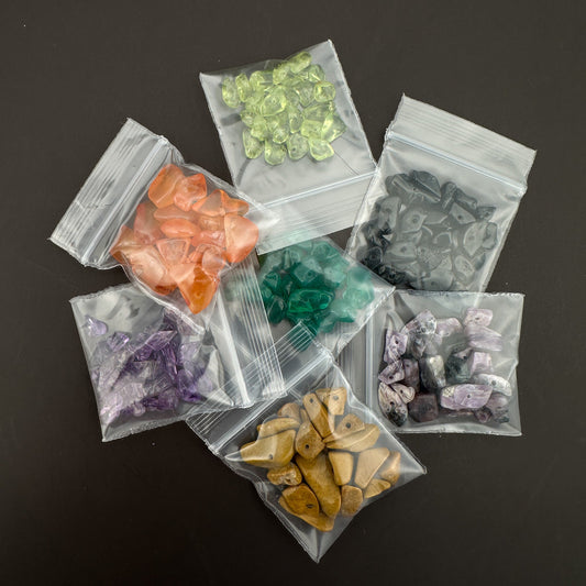 Bewitched Halloween Gemstone Chips Mix (KT580)