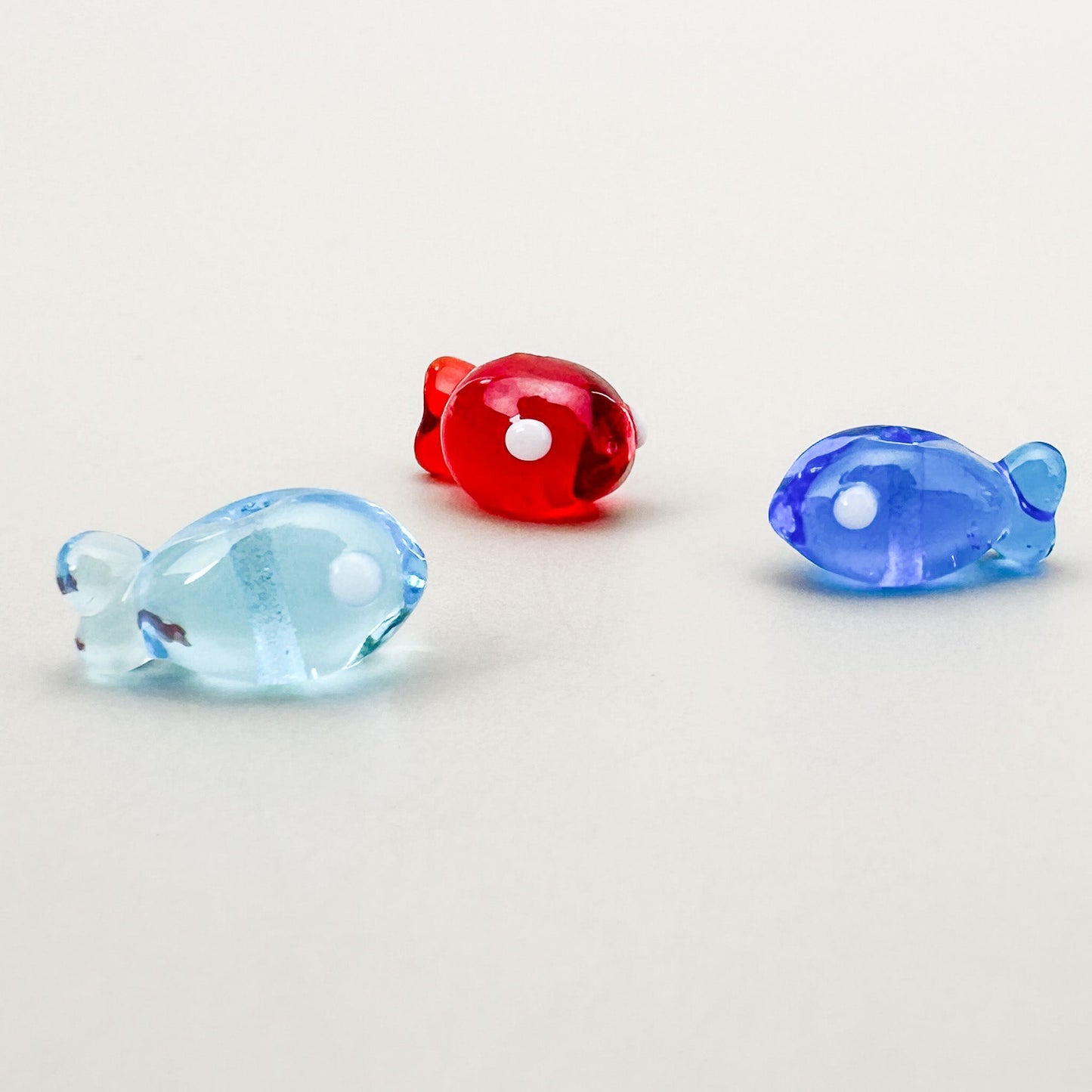 Chibi Handmade Glass Beads - Fish (2 Colors) (LB178)