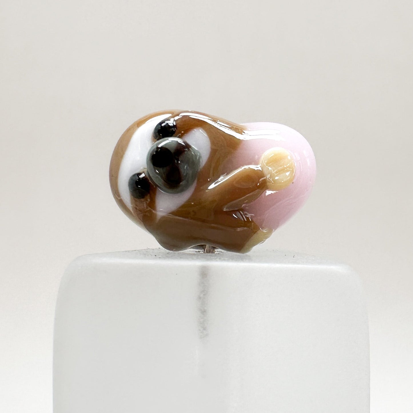 Chibi Handmade Glass Beads - Sloth Heart Ball (LB268)