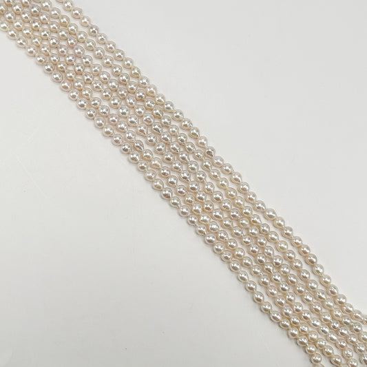 Freshwater Pearl 7mm White Baroque Bead - 8" Strand (GEM2245)