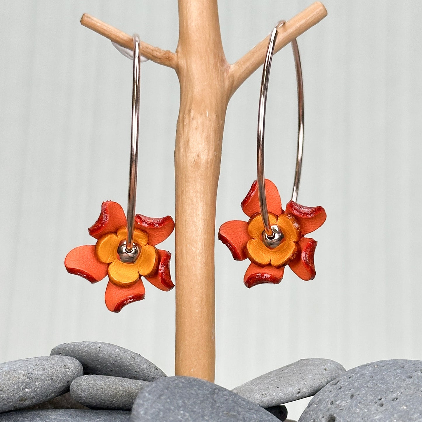 Leather Flower Earrings - 1 pair (J238)