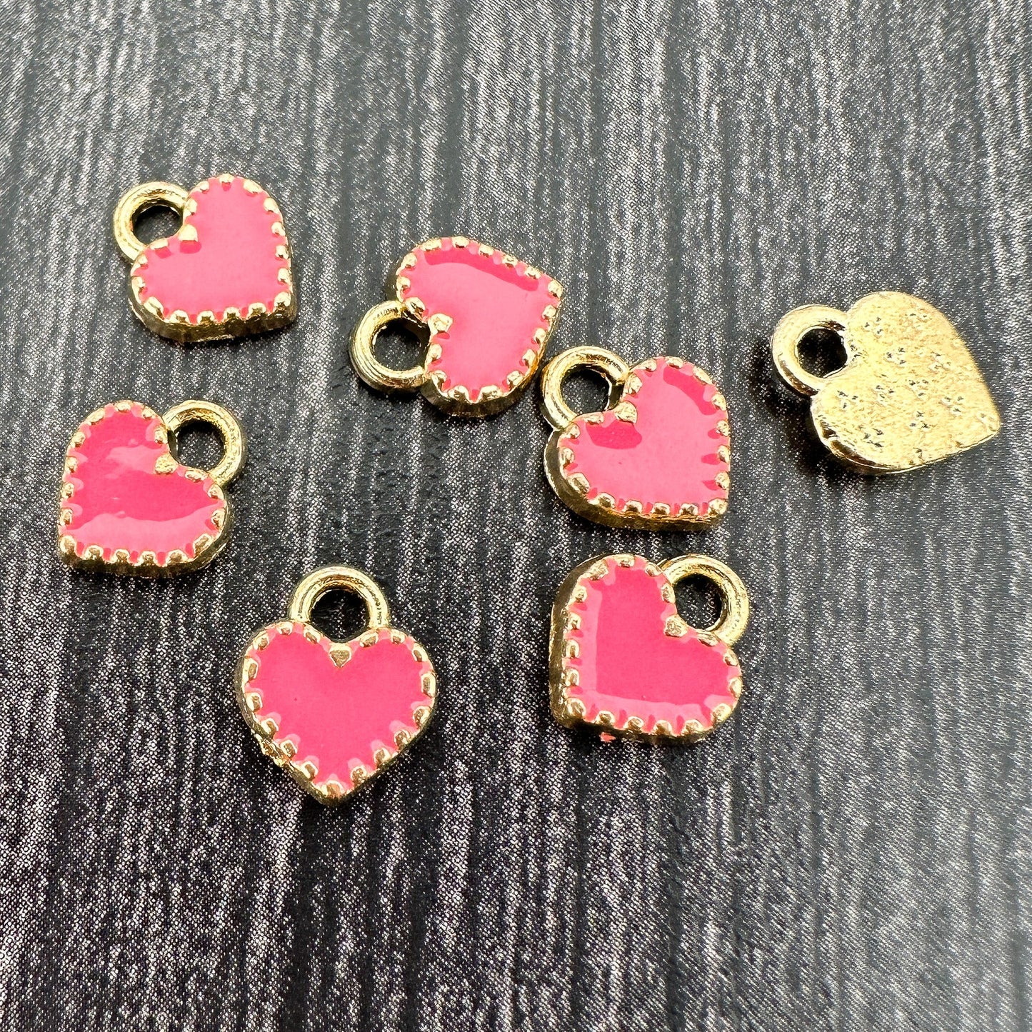 Little Heart 7x9mm Alloy Enamel Charm - 1 pc. (M1949)