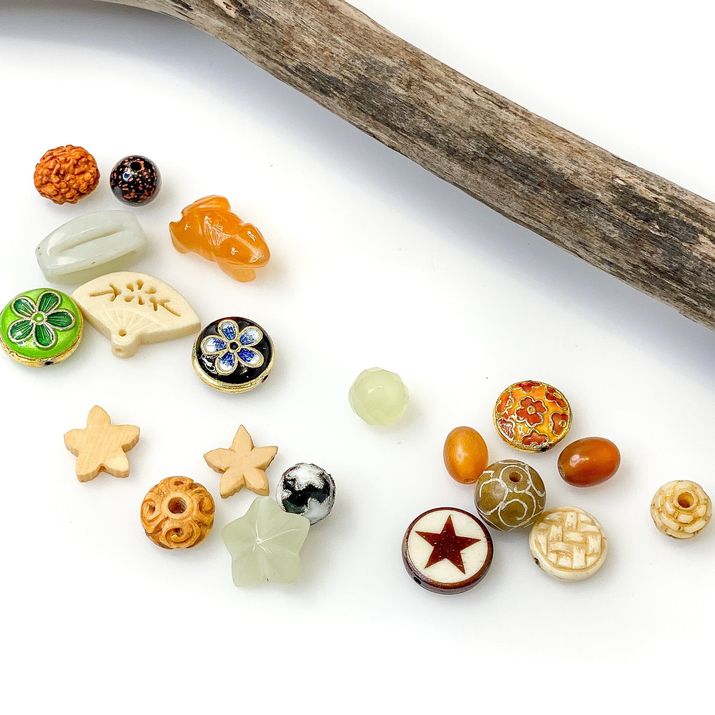 Luck and Good Fortune Necklace Bead Mix - 20 pcs. (KT324)