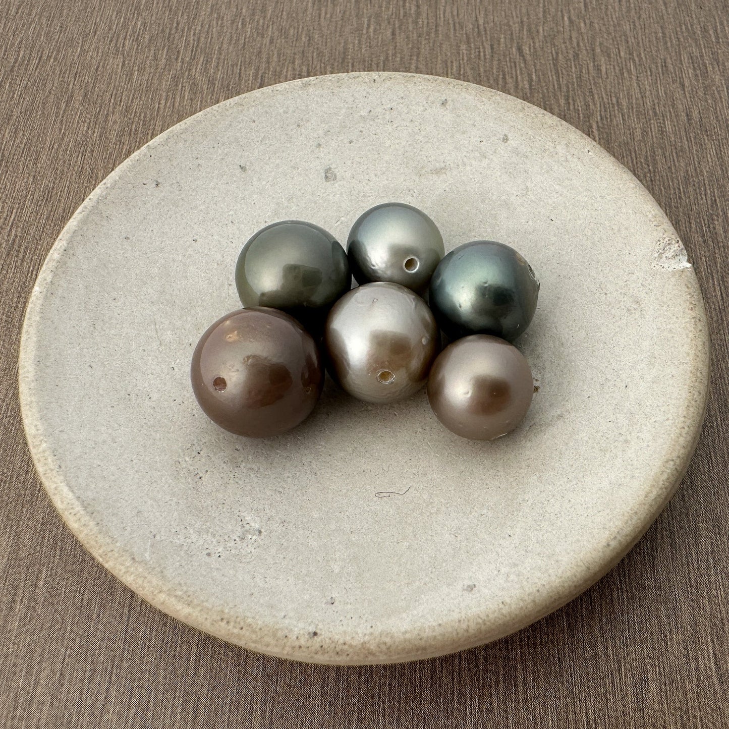 Tahitian Pearl Mixed Shape Medium Luster - 7 pcs. (P3260)