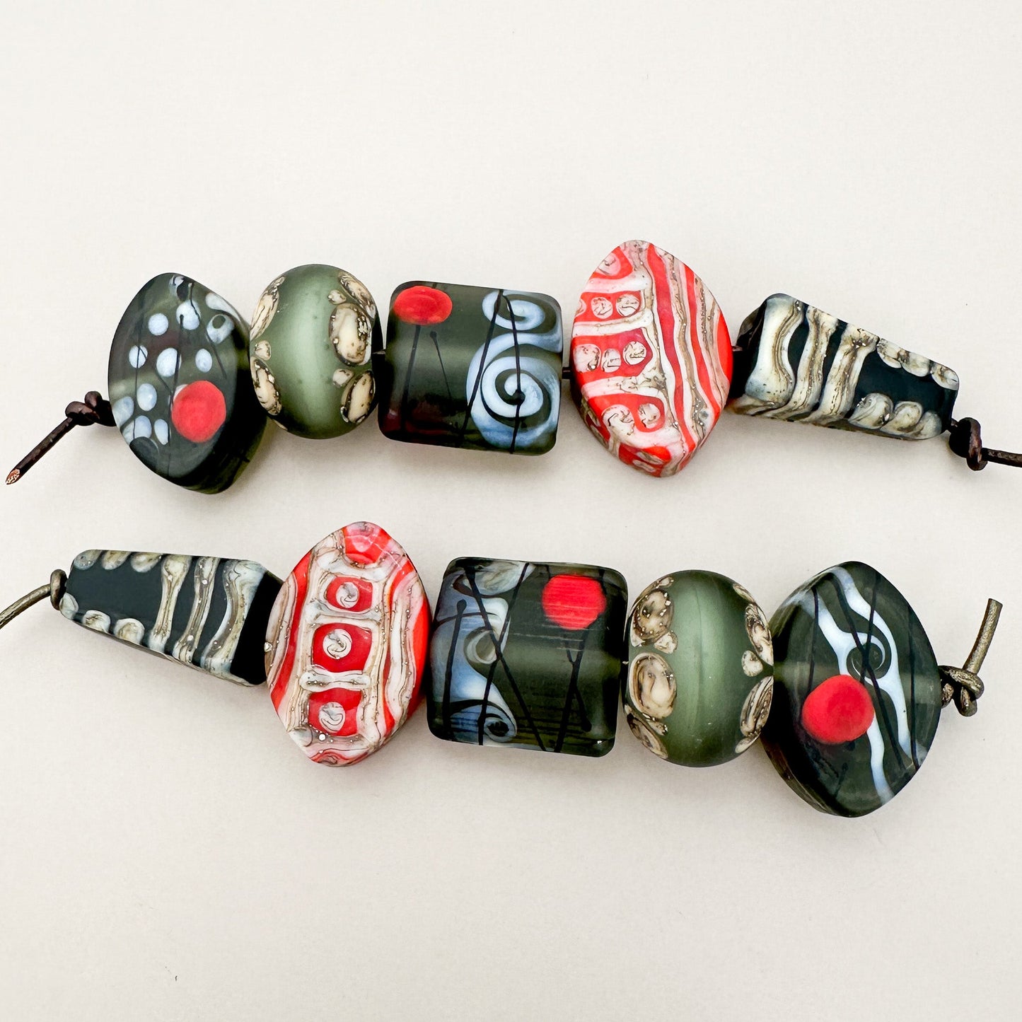 Tenessa Handmade Glass Bead Sets (Limited!!)! - 5 pcs. (LB281)