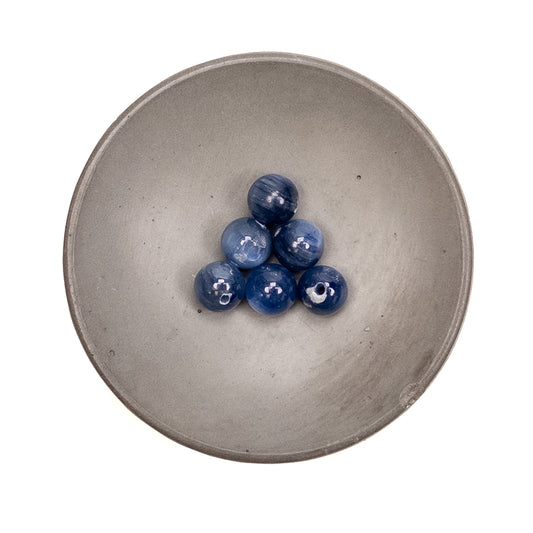 Kyanite 8mm Smooth Round Blue Bead - 1 pc.-The Bead Gallery Honolulu